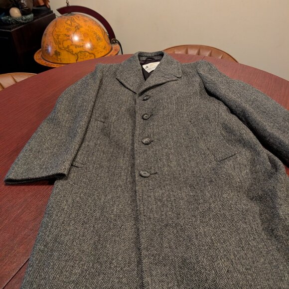 Vintage London Fog Herringbone Overcoat – Size 40 Short – 100% Pure Wool - Picture 1 of 11